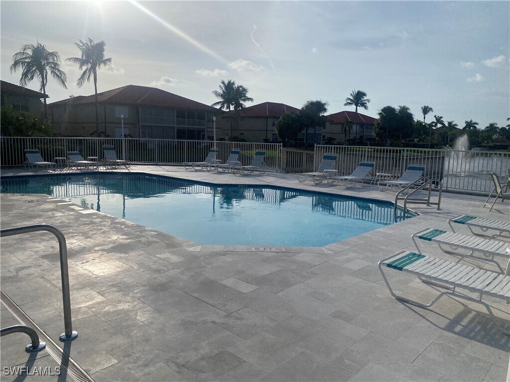 Photo - 295 Waterside Cir Unit 1-102