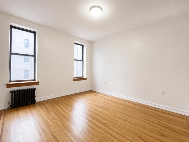 Photo - 707 W 171st St Unit 2E