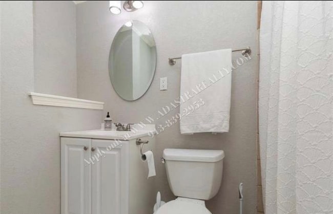Photo - 621 N Cedar St