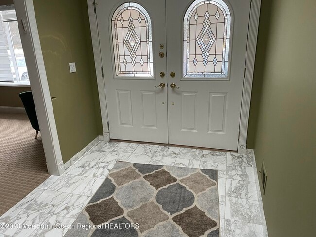 Photo - 505 Monmouth Rd Casa