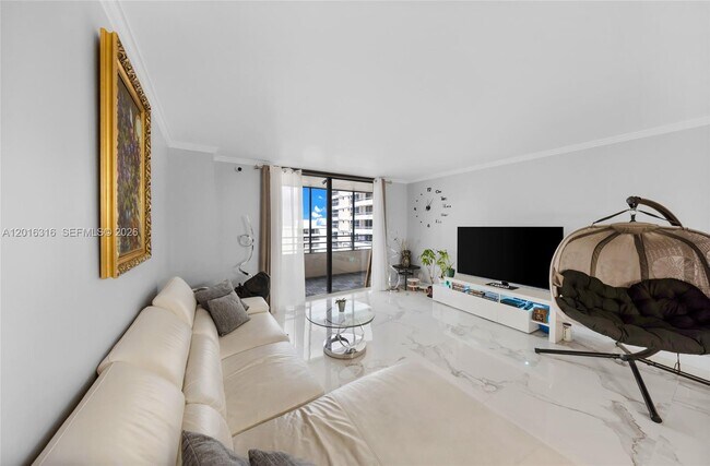Photo - 2500 Parkview Dr Unit 2119