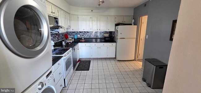 Photo - 3709 S George Mason Dr Unit 1410