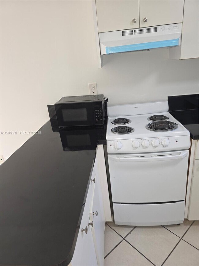 Photo - 3090 Bird Ave Unit 203