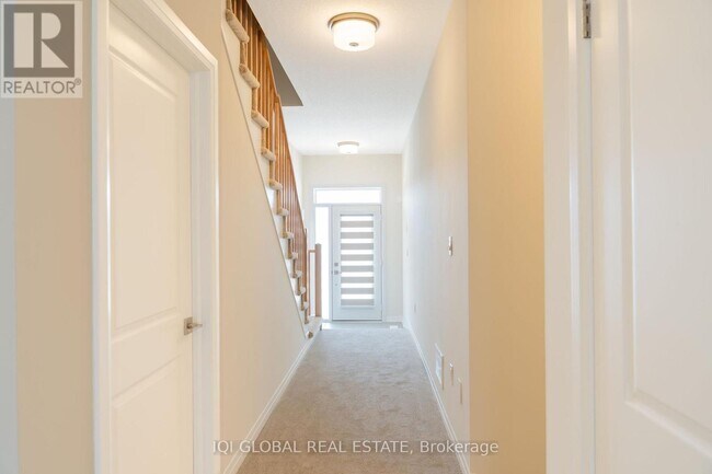 Photo - 660 Colborne St W