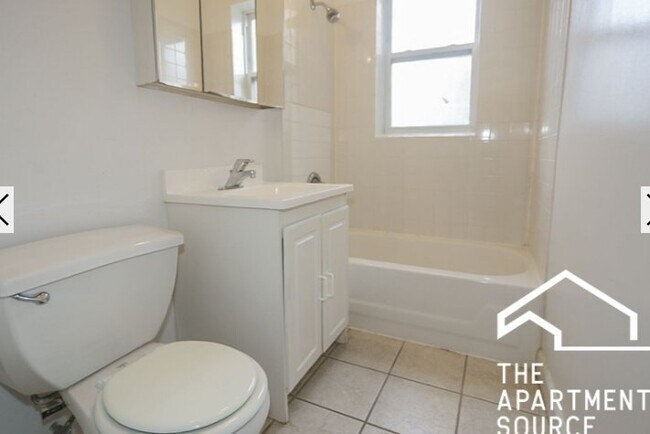 Photo - 3531 N Broadway Unit 3W