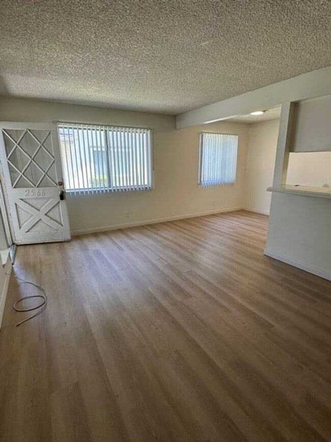 Photo - 2 BEDROOM MARINA VILLAGE TOWNHOUSE IN PORT HUENEME