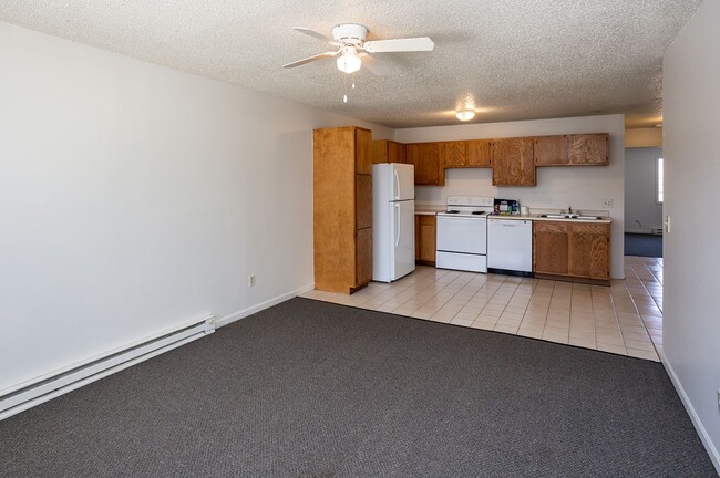 Photo - 2 Bedroom, Single-story Townhomes for rent... Unit 1684 S. 15th Ave W