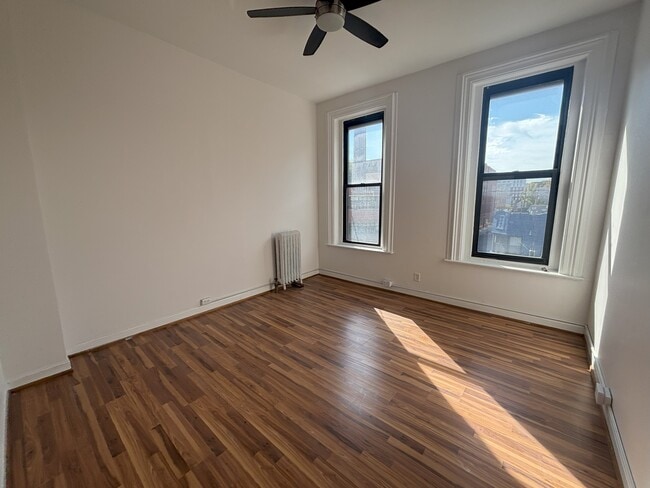 Building Photo - 1401 N Wells St Unit 3
