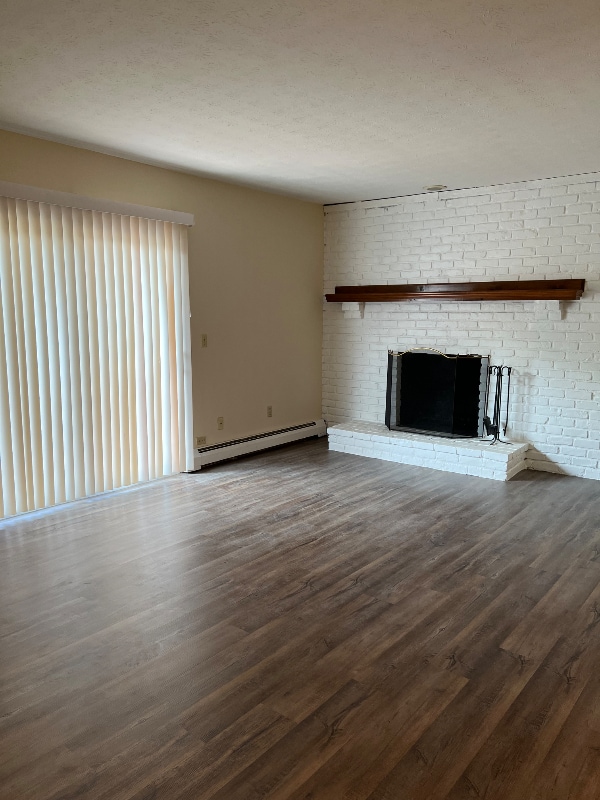 Photo - 2065 Sutton Ave