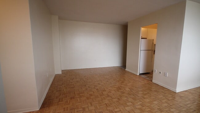 Photo - Westdale Apartments