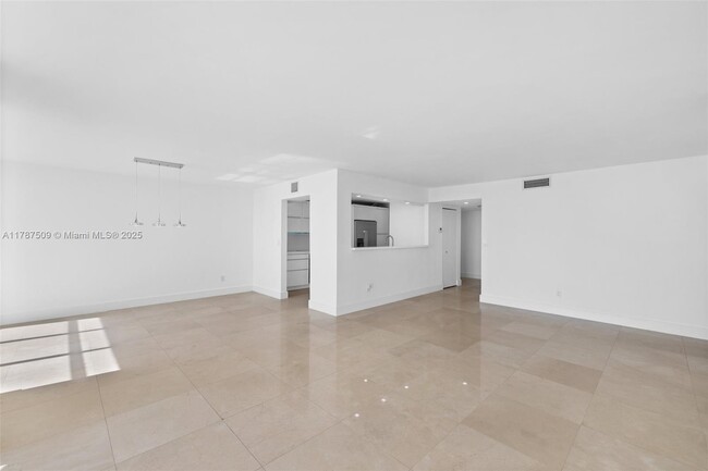 Photo - 1420 Brickell Bay Dr Apartment Unit 1001A