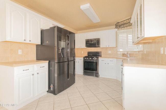 Photo - 1325 John Ring Ln