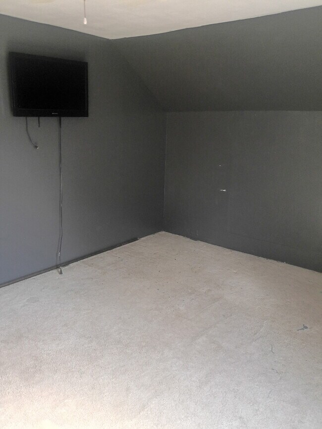 Photo - 272 Locust St
