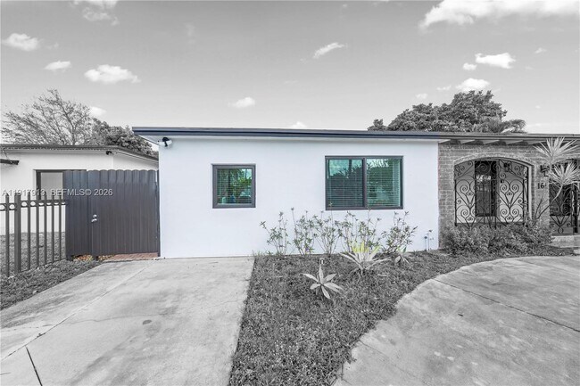 Photo - 161 SW 52nd Ct Unit 161