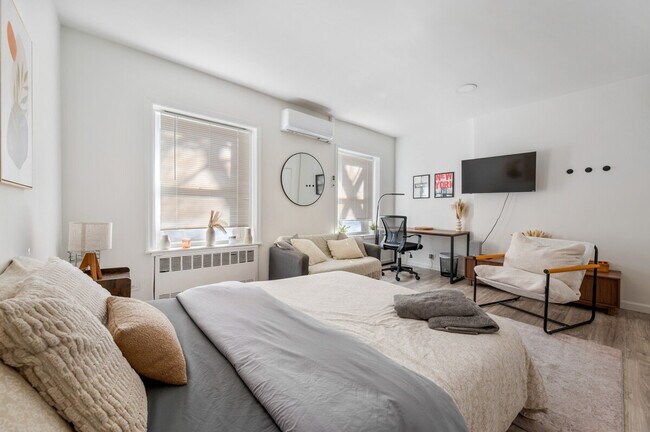 252 E 33rd St Unit SI ID1389270P