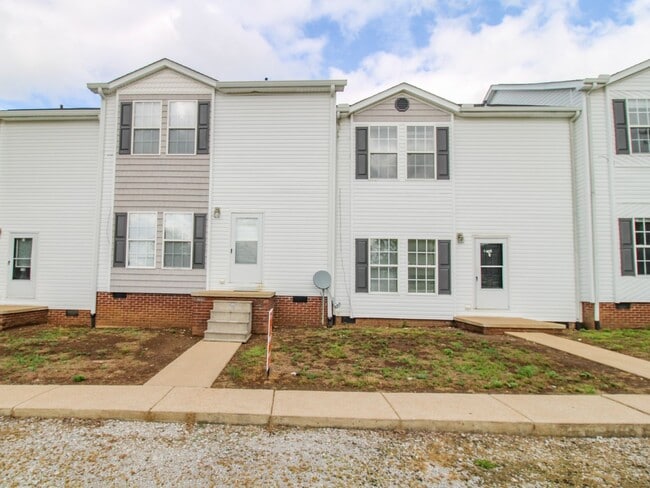 Photo - Charming 3BR/2.5BA Townhome Available Now