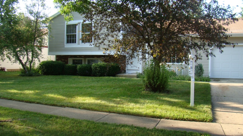 Photo - 30W171 Foxboro Ct House