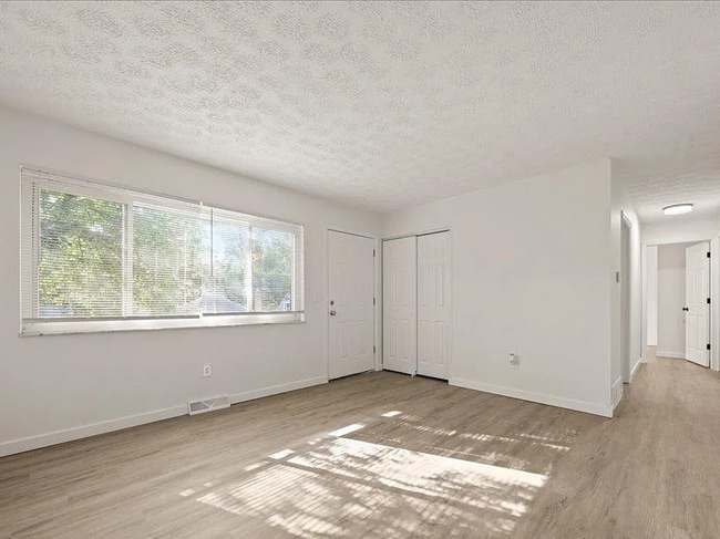 Photo - Section 8 APPROVED 3-bedroom