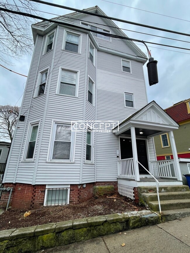 Photo - 87 Sheridan St