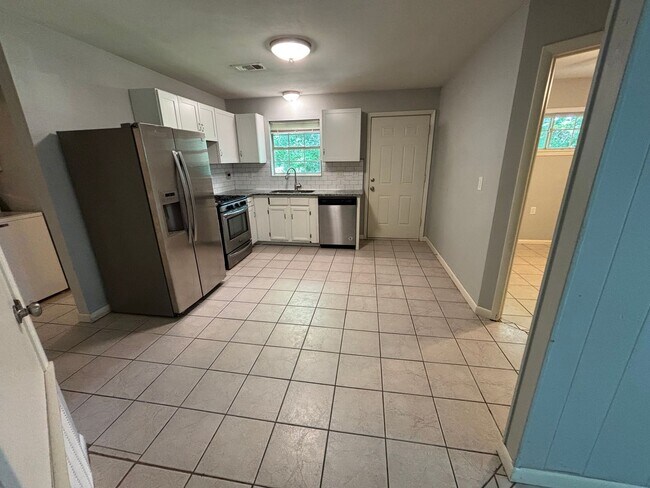 Photo - 6450-6462 W Nicole Ln Unidad 6450 W Nicole Ln