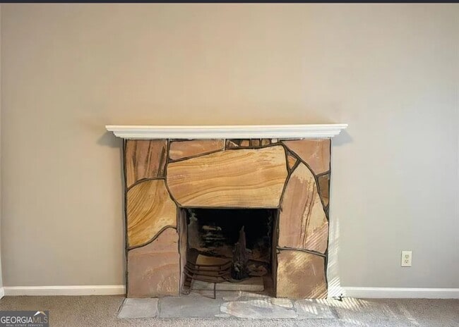 Photo - 1589 Pinehurst Dr SW