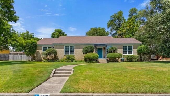 Photo - 1413 Augusta Ave