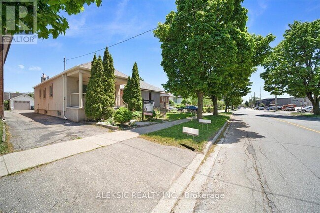 Photo - 179 THIRTIETH STREET