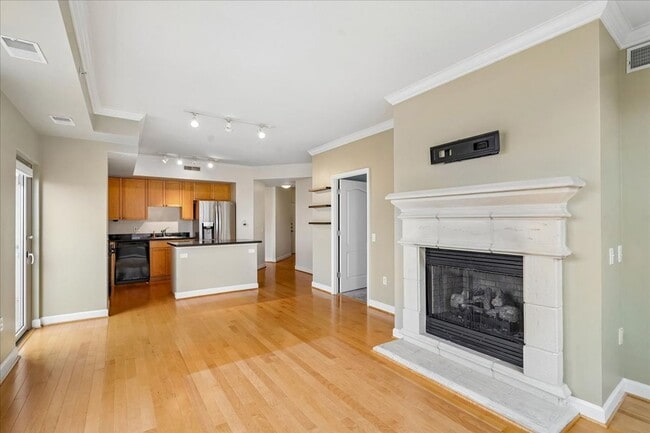 Building Photo - Fabulous, Corner 2BR, 2BA with Reserved Garage Parking Between Dupont and Logan Circle!!