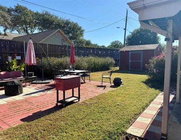 Photo - 124 Juanita Ave