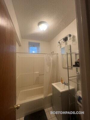 Photo - 111 Norway St Unidad B3