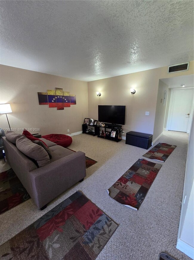 Photo - 13500 SW 1st St Unidad 204U