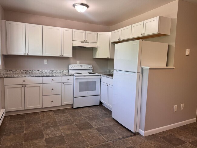 Photo - 2 bedroom, 1 bathroom in West Lebanon Unit J
