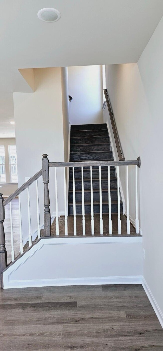 Photo - 2550 Hopton Ln