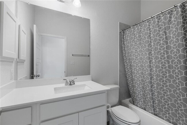 Photo - 209 Magdalene Way