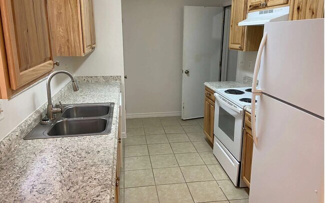 Photo - 3796 NW Archer St Unit 102