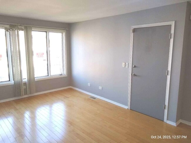 Photo - 7445 W Belmont Ave