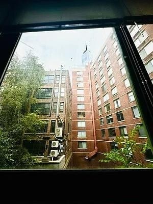 Building Photo - 275 Greenwich St Rental