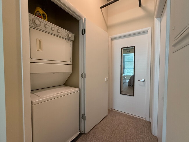 Photo - 1300 N St NW Unit 318