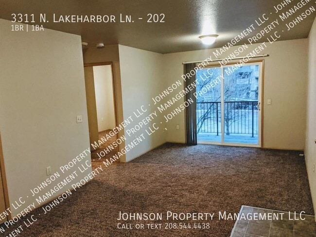 Photo - 3311 N Lakeharbor Ln Unidad 202