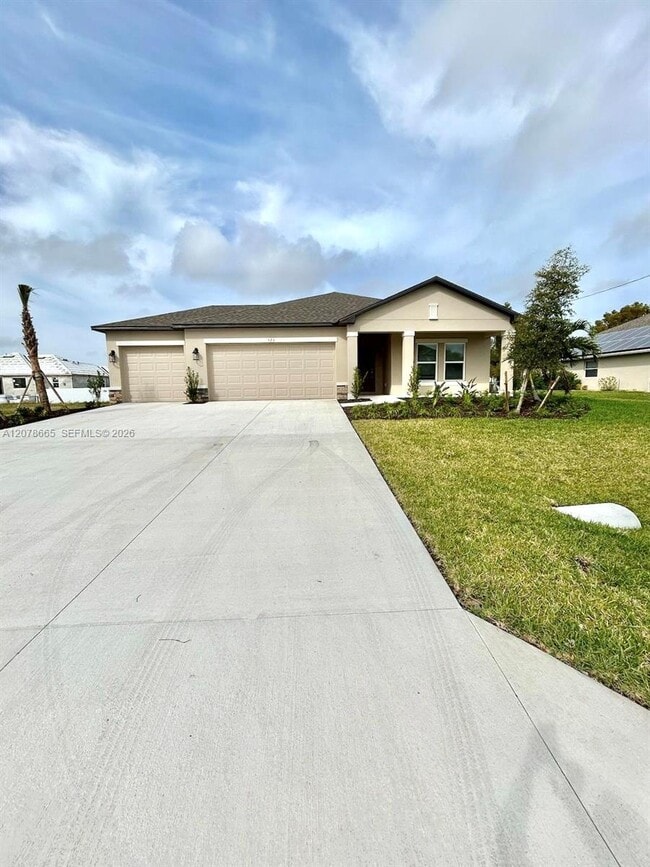 326 SW 31st Ave