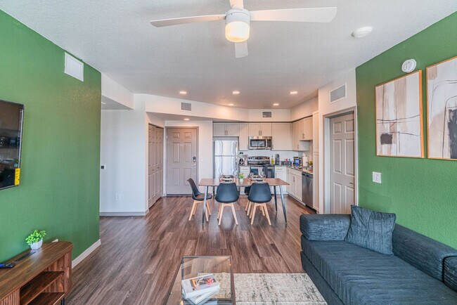 Photo - 9600 W Georgia Ave Unidad ID1374248P