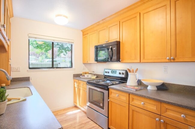 Kitchen which has been expanded - 15 Hector Ln Unit 15 Hector Lane