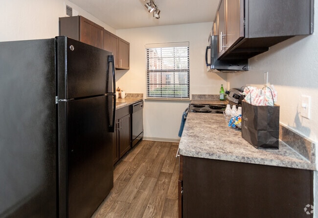 1BR 1BA - Calloway at Las Colinas
