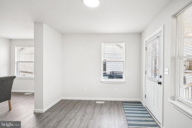 Photo - 7 E Cohawkin Rd