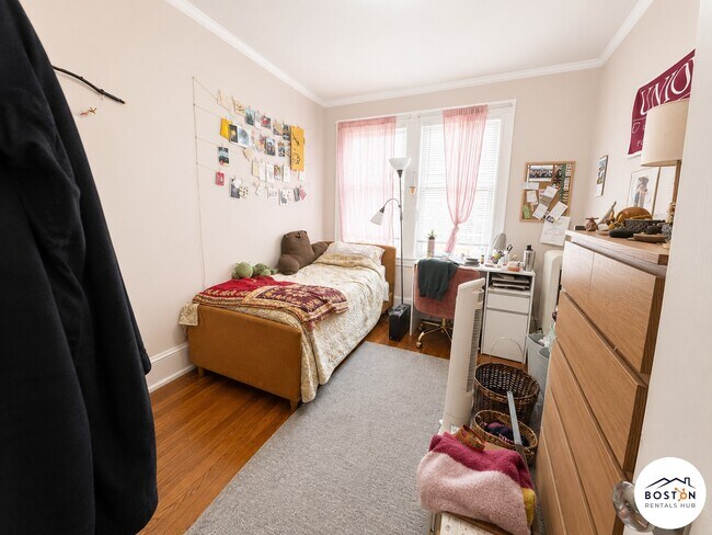 Photo - 168 Summer St Unit A
