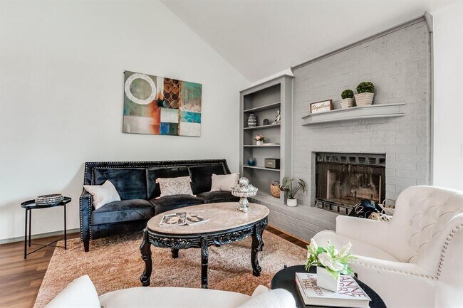 Photo - 8321 Breezewood Dr