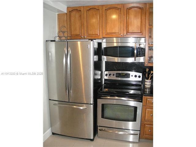 Photo - 4301 Collins Ave Unit 906