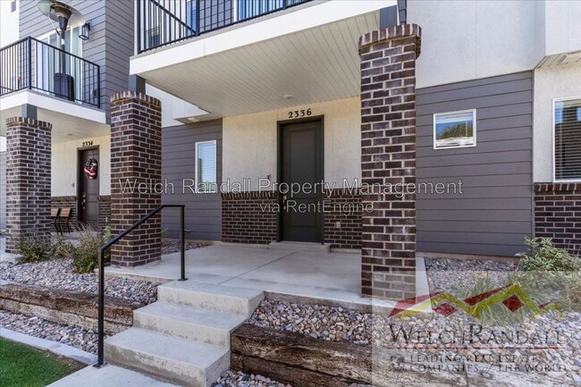 2336 James Wy