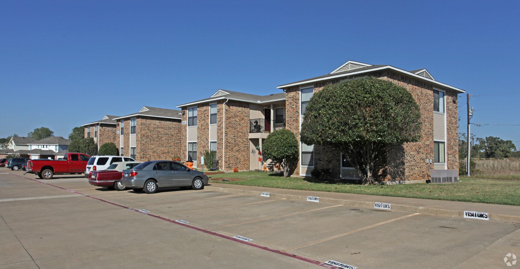 Photo - Eagle Lake Garden Village Apartments