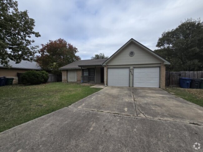 Building Photo - 9039 Wellesley Manor Dr Rental